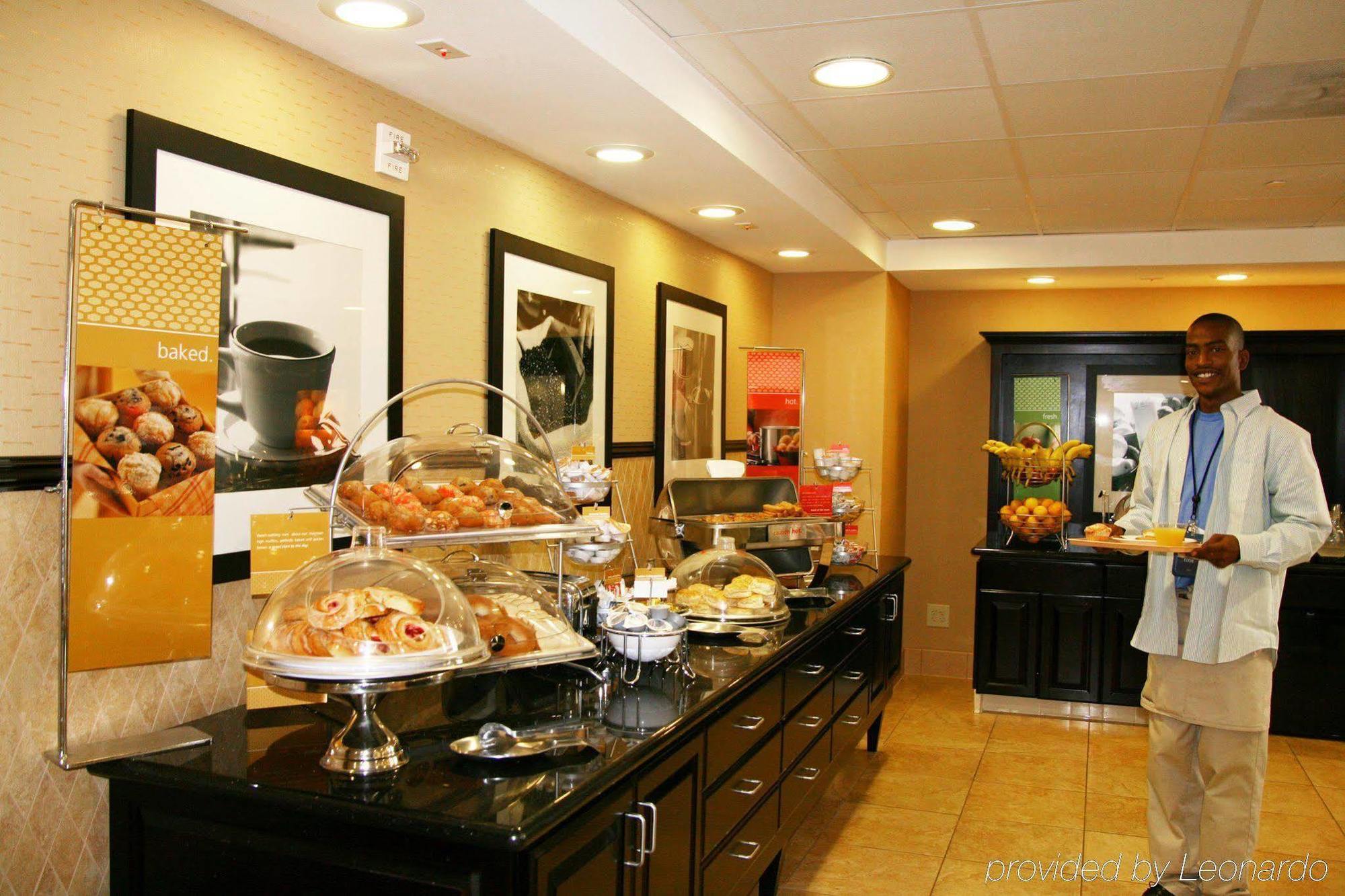 Hampton Inn & Suites Banning/Beaumont Restaurant photo
